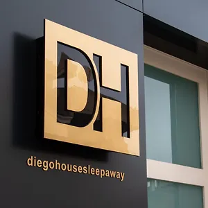  Bed & Breakfast Diegohousesleepaway